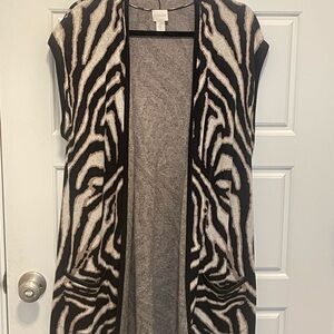 Chico's Black and Cream Open Front Knit Duster Vest